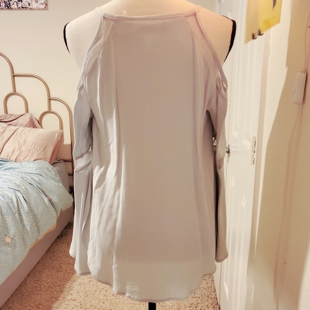 Others Follow | Bell Sleeve Lace Blouse - Picture 6 of 9
